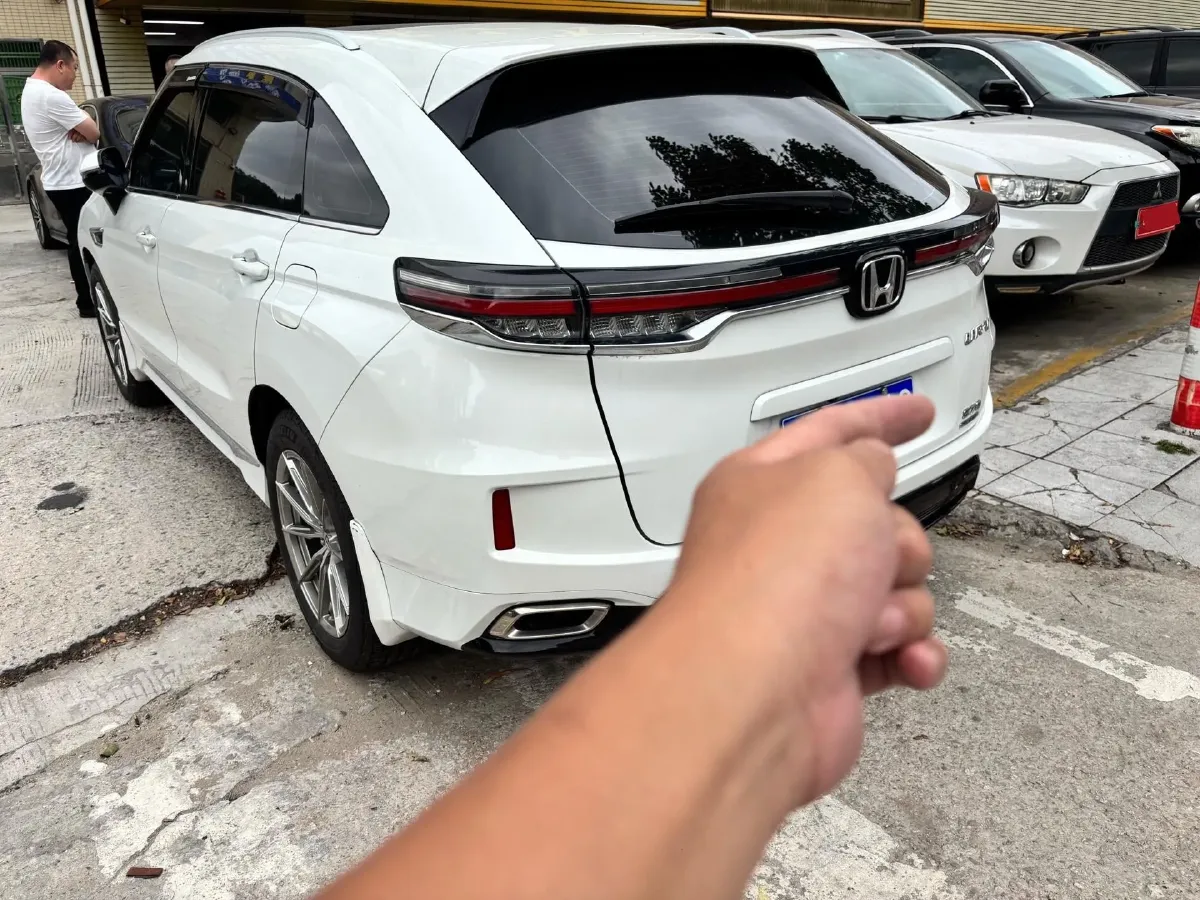 2020 Honda UR-V 2.0T 272HP L4 9AT,autocango,china used car exporter,china ev exporter,chinese used car exporter,chinese used ev exporter