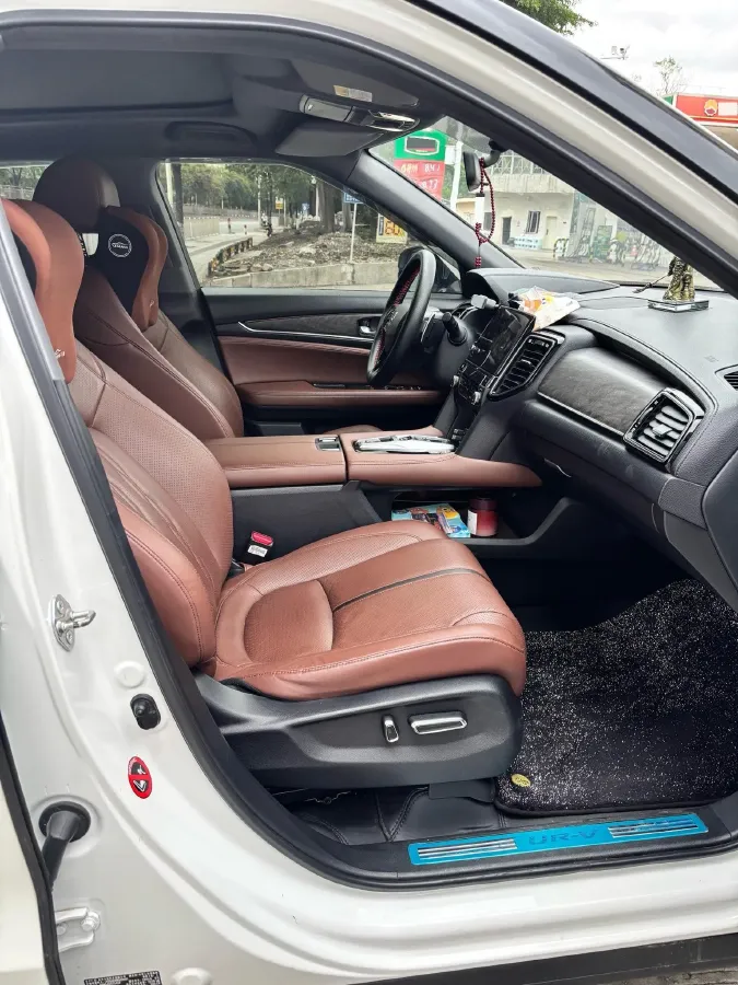 2020 Honda UR-V 2.0T 272HP L4 9AT,autocango,china used car exporter,china ev exporter,chinese used car exporter,chinese used ev exporter