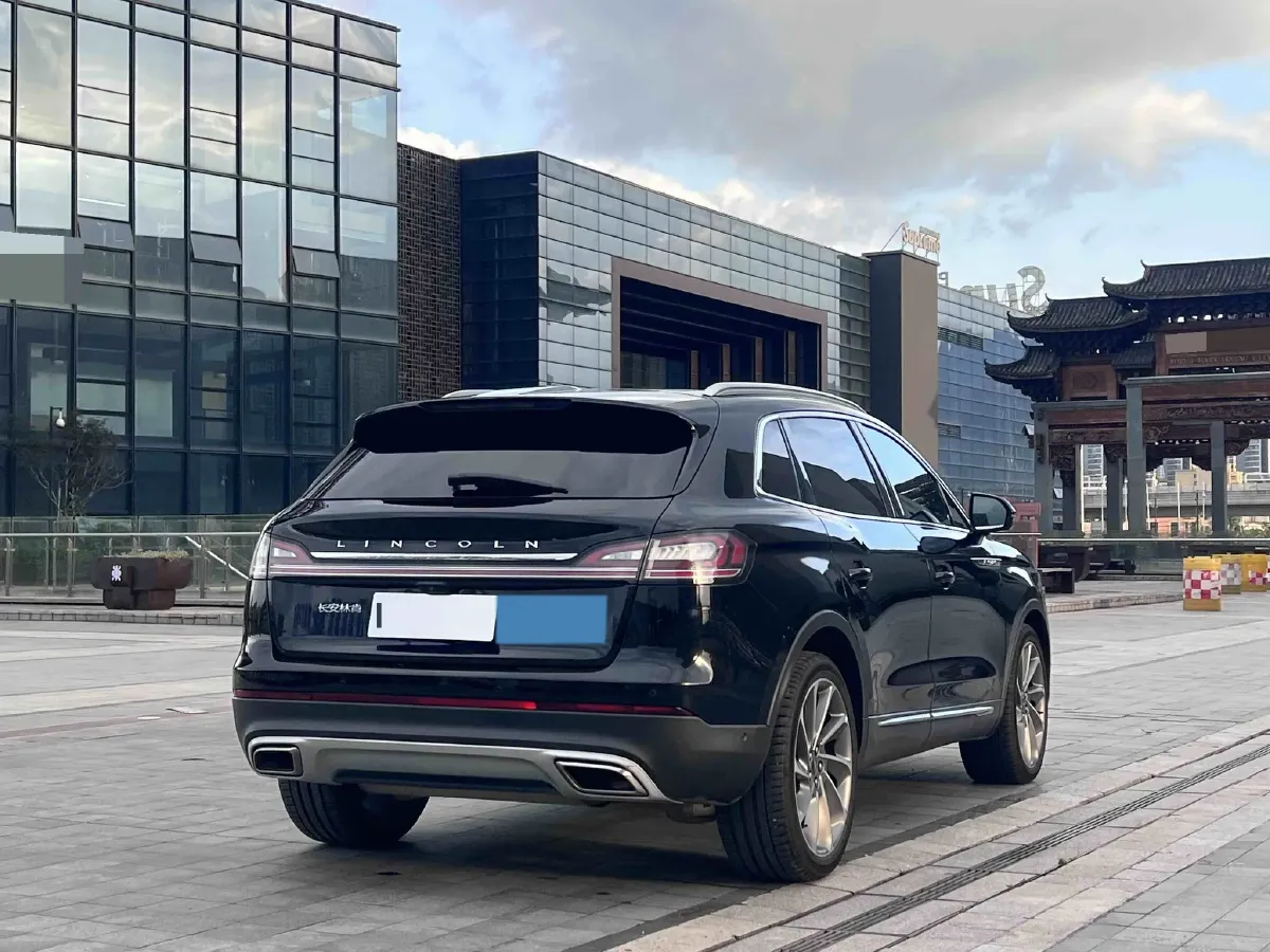 2021 Lincoln Nautilus 2.7T 322HP V6 8AT,autocango,china used car exporter,china ev exporter,chinese used car exporter,chinese used ev exporter