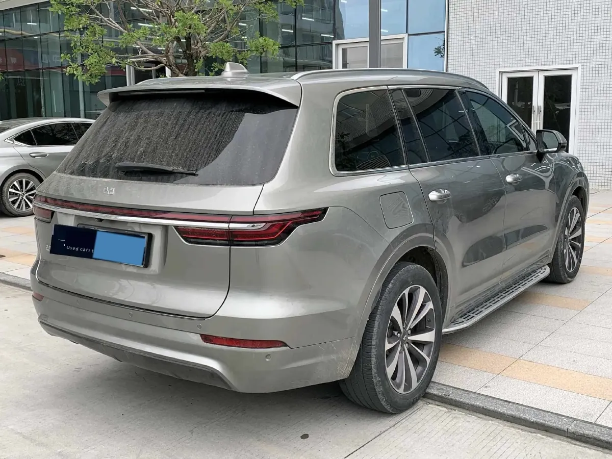 2020 Li ONE Range Extended 131HP REEV 40.5KWH,autocango,china used car exporter,china ev exporter,chinese used car exporter,chinese used ev exporter