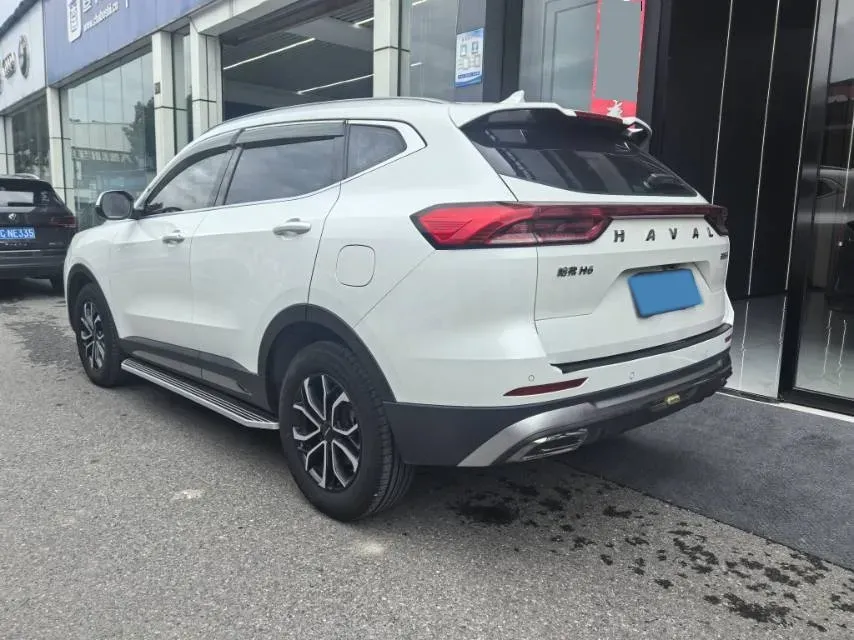 2021 Haval H6 1.5T 150HP L4 7DCT,autocango,china used car exporter,china ev exporter,chinese used car exporter,chinese used ev exporter