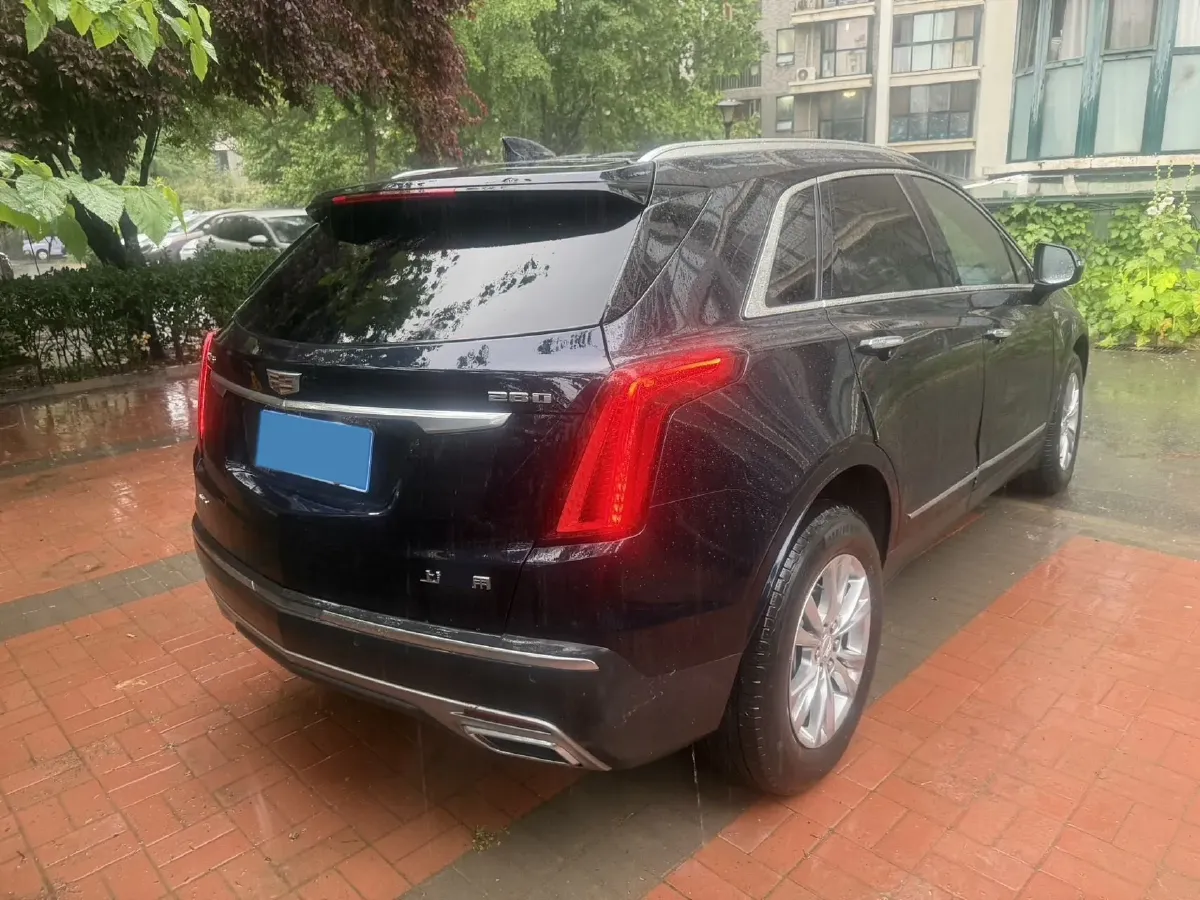 2021 Cadillac XT5 2.0T 237HP L4 9AT,autocango,china used car exporter,china ev exporter,chinese used car exporter,chinese used ev exporter