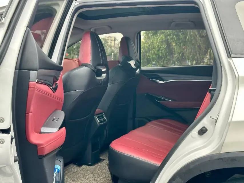 2021 ChangAn CS75 Plus 1.5T 178HP L4 6AT,autocango,china used car exporter,china ev exporter,chinese used car exporter,chinese used ev exporter