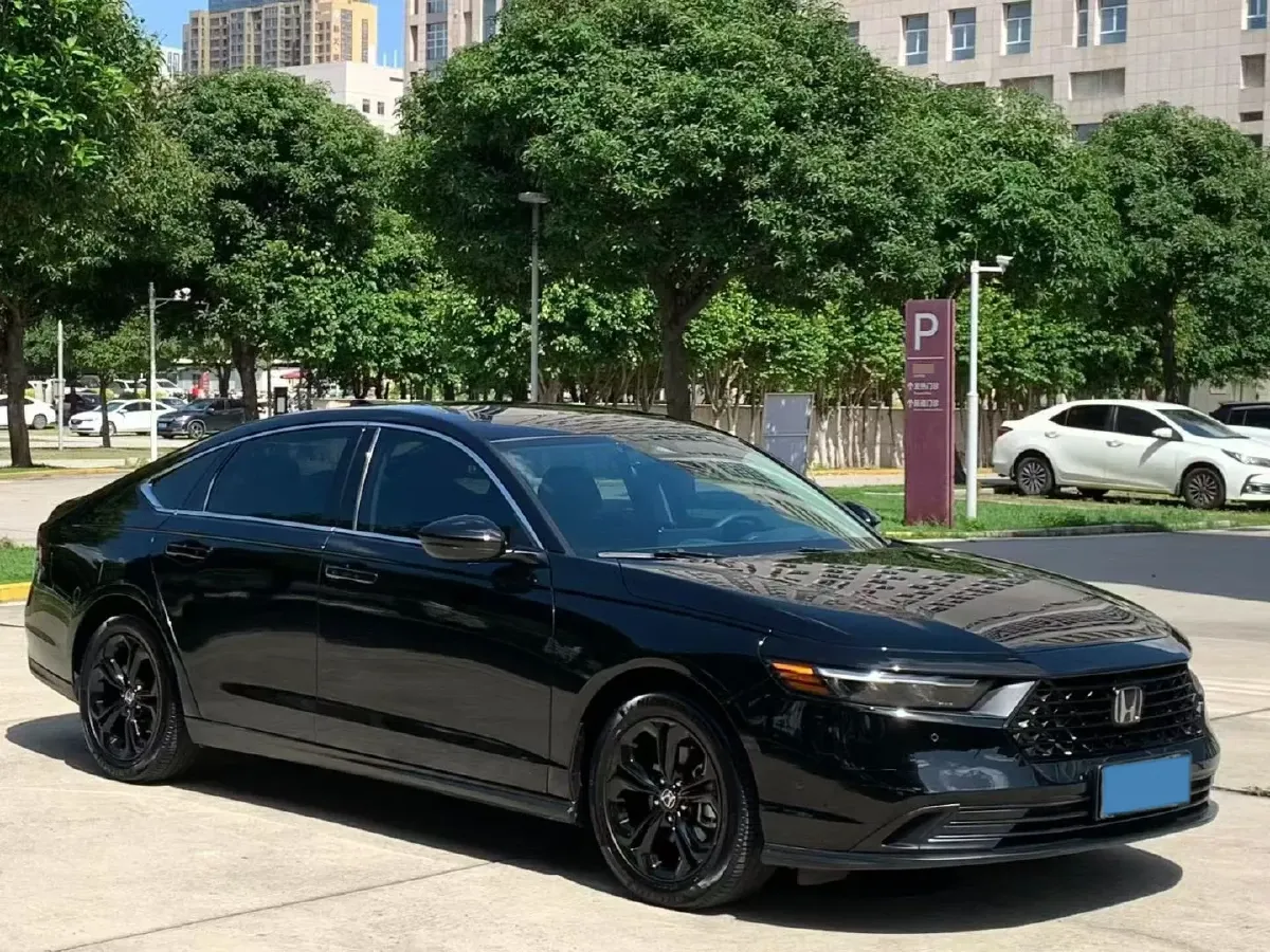 2025 Honda Accord 1.5T 192HP L4 CVT,autocango,china used car exporter,china ev exporter,chinese used car exporter,chinese used ev exporter