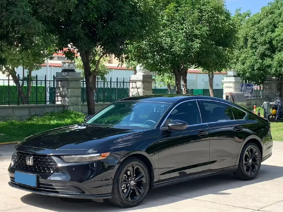 2025 Honda Accord 1.5T 192HP L4 CVT,autocango,china used car exporter,china ev exporter,chinese used car exporter,chinese used ev exporter