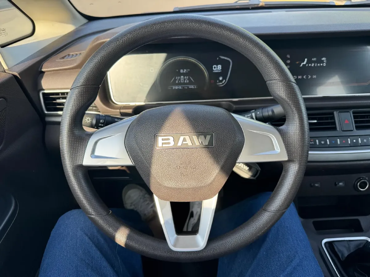 2023 BAW RuiSheng Trump M7 1.6L 124HP L4 5MT,autocango,china used car exporter,china ev exporter,chinese used car exporter,chinese used ev exporter