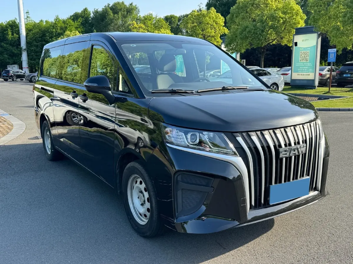 2023 BAW RuiSheng Trump M7 1.6L 124HP L4 5MT,autocango,china used car exporter,china ev exporter,chinese used car exporter,chinese used ev exporter
