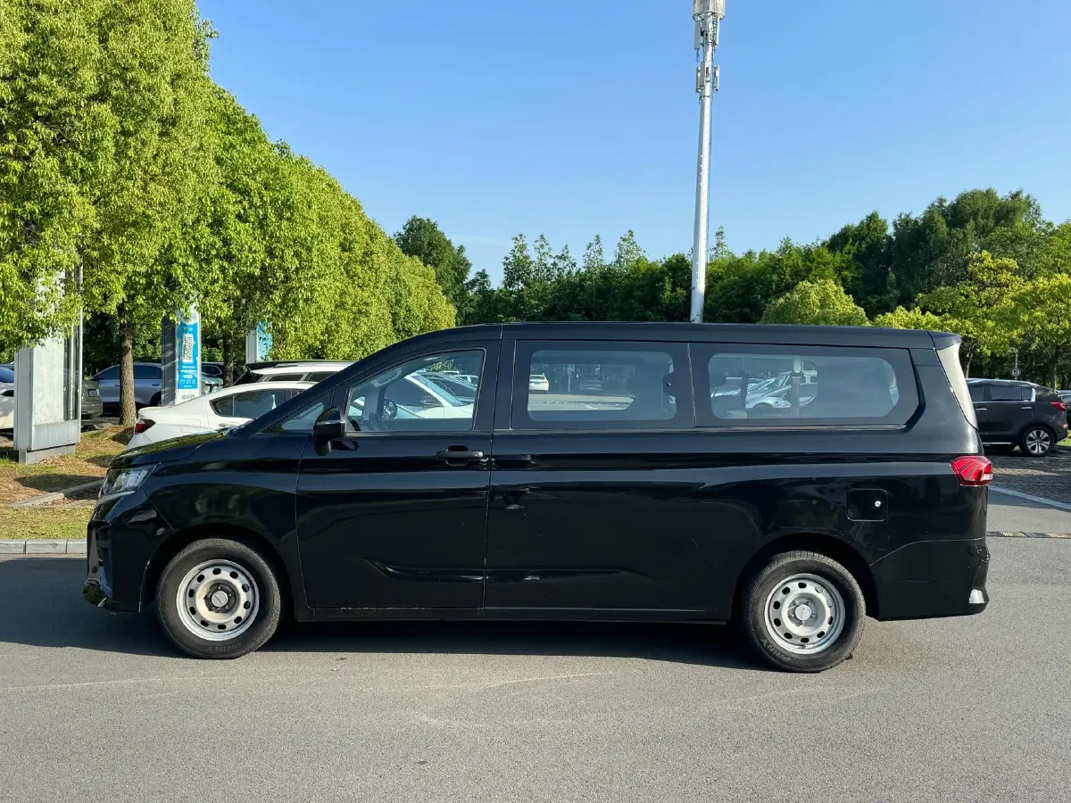 2023 BAW RuiSheng Trump M7 1.6L 124HP L4 5MT,autocango,china used car exporter,china ev exporter,chinese used car exporter,chinese used ev exporter