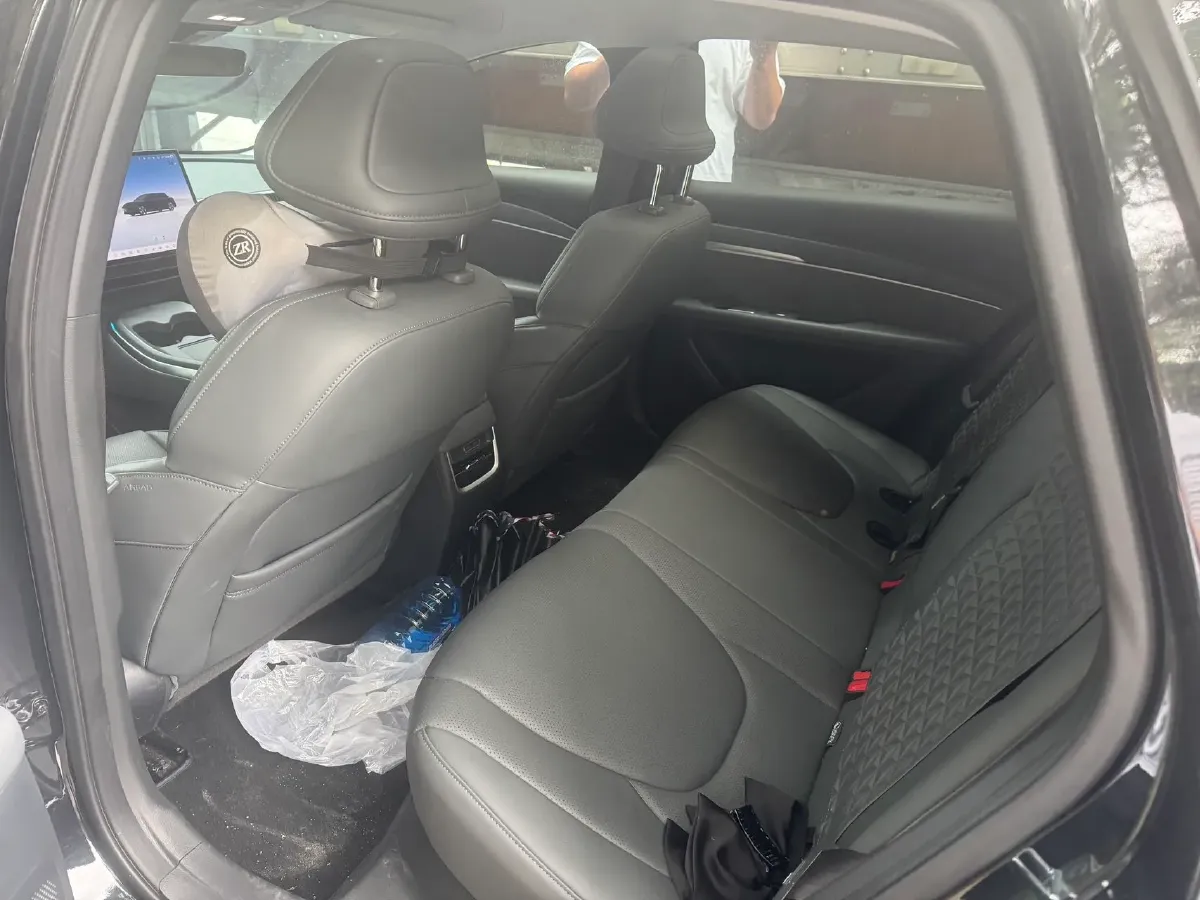 2024 Xpeng MONA M03 BEV 62.2KWH,autocango,china used car exporter,china ev exporter,chinese used car exporter,chinese used ev exporter
