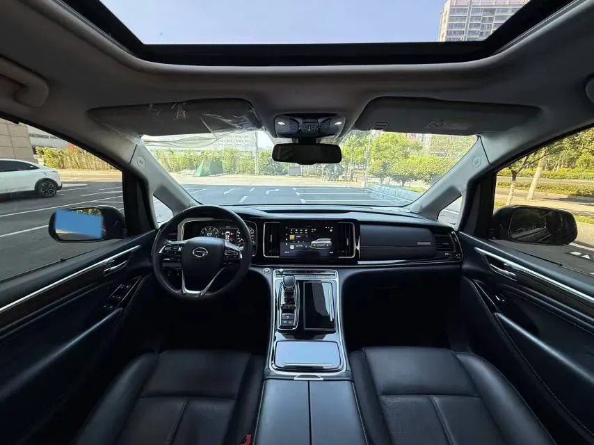 2021 GAC Trumpchi M8 2.0T 252HP L4 8AT,autocango,china used car exporter,china ev exporter,chinese used car exporter,chinese used ev exporter