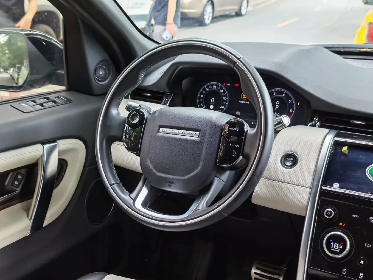 2021 Land Rover Discovery Sport 2.0T 249HP L4 9AT,autocango,china used car exporter,china ev exporter,chinese used car exporter,chinese used ev exporter