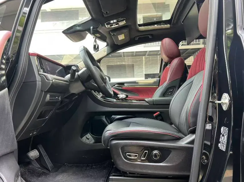 2024 Ford TransitT8 2.3T 174HP L4 8AT,autocango,china used car exporter,china ev exporter,chinese used car exporter,chinese used ev exporter
