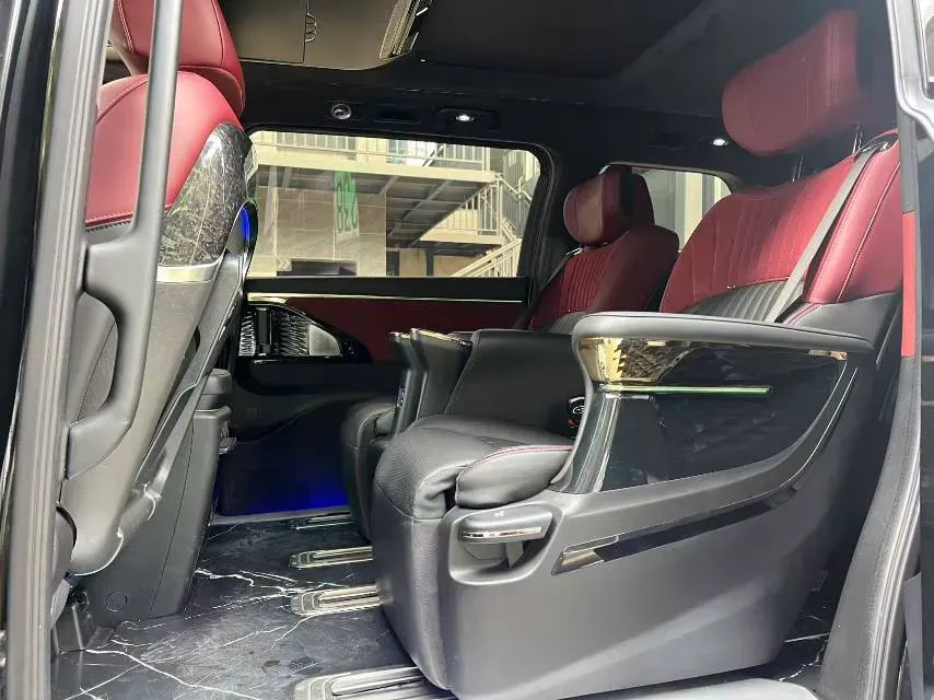2024 Ford TransitT8 2.3T 174HP L4 8AT,autocango,china used car exporter,china ev exporter,chinese used car exporter,chinese used ev exporter