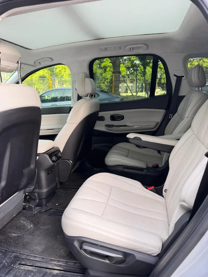 2020 NIO ES8 BEV 100KWH,autocango,china used car exporter,china ev exporter,chinese used car exporter,chinese used ev exporter