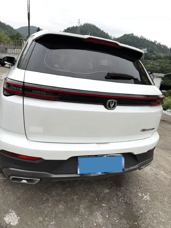 2022 ChangAn CS55 Plus 1.5T 180HP L4 7DCT,autocango,china used car exporter,china ev exporter,chinese used car exporter,chinese used ev exporter
