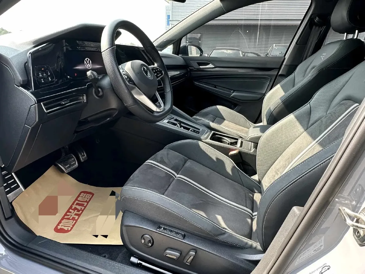 2023 Volkswagen Golf 1.4T 150HP L4 7DCT,autocango,china used car exporter,china ev exporter,chinese used car exporter,chinese used ev exporter