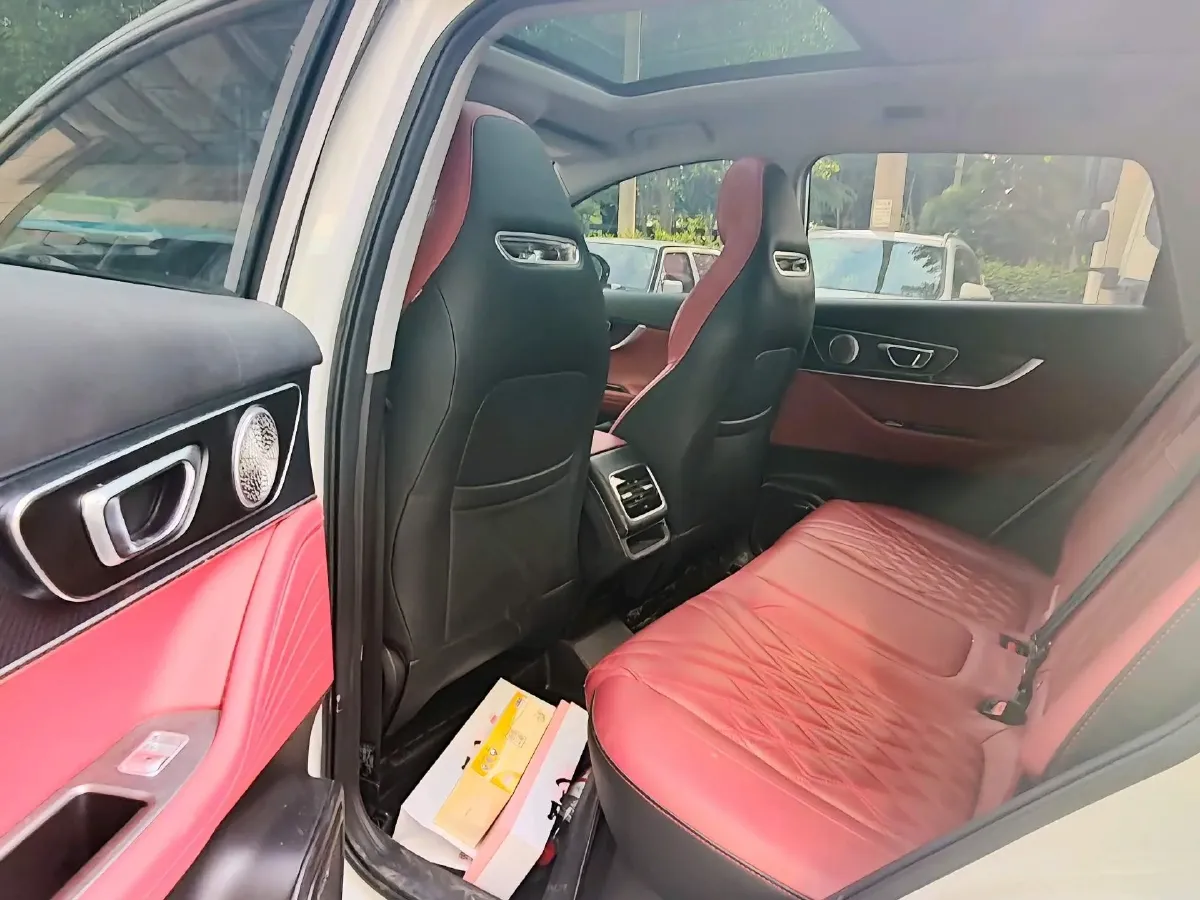2023 Chery Tiggo 7 Plus 1.6T 197HP L4 7DCT,autocango,china used car exporter,china ev exporter,chinese used car exporter,chinese used ev exporter
