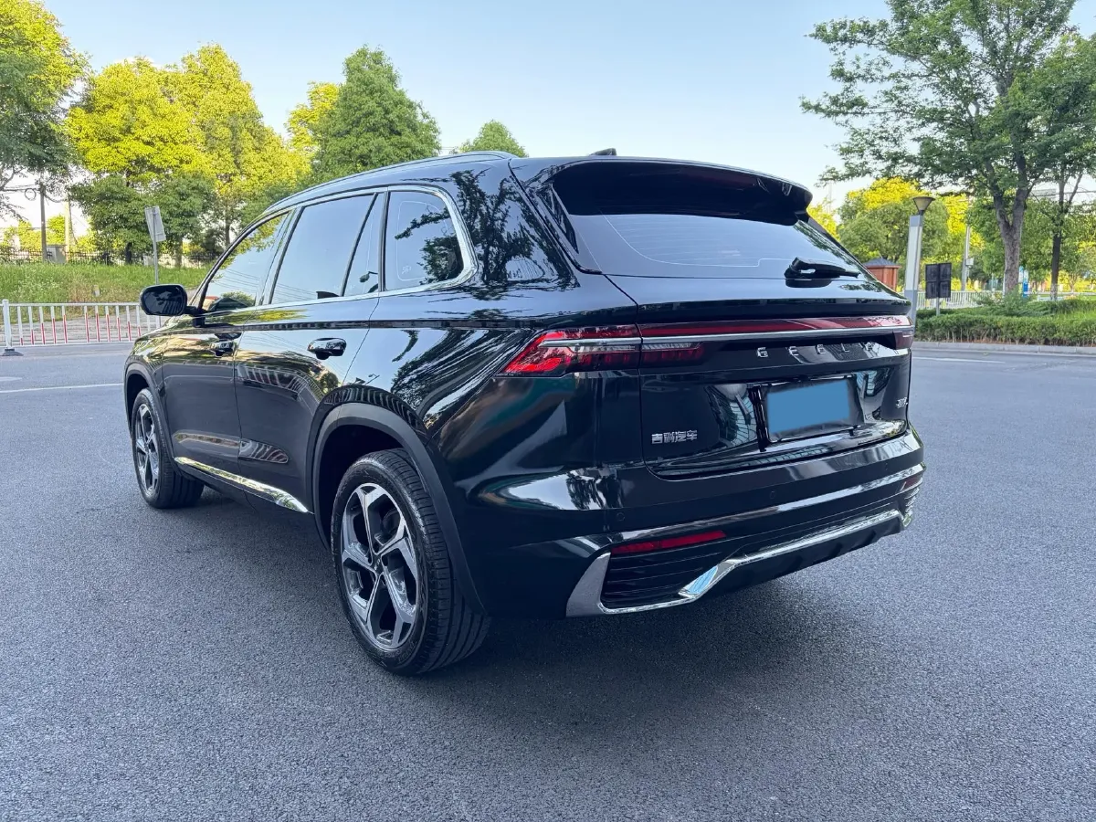 2024 Geely Monjaro 2.0T 218HP L4 7DCT,autocango,china used car exporter,china ev exporter,chinese used car exporter,chinese used ev exporter