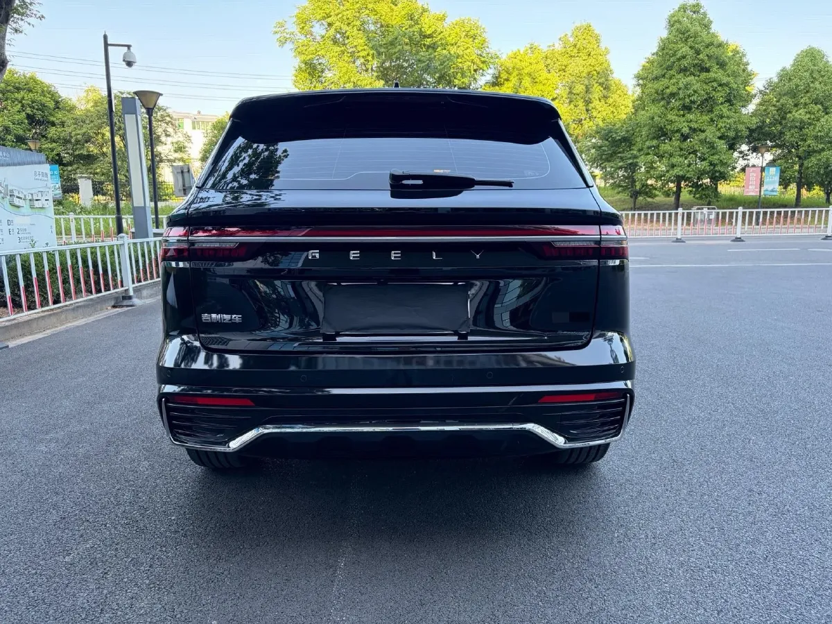 2024 Geely Monjaro 2.0T 218HP L4 7DCT,autocango,china used car exporter,china ev exporter,chinese used car exporter,chinese used ev exporter