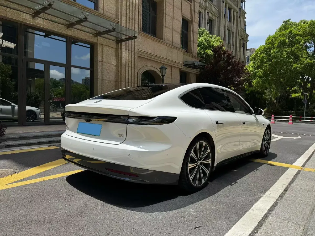 2024 NIO ET7 BEV 75KWH,autocango,china used car exporter,china ev exporter,chinese used car exporter,chinese used ev exporter