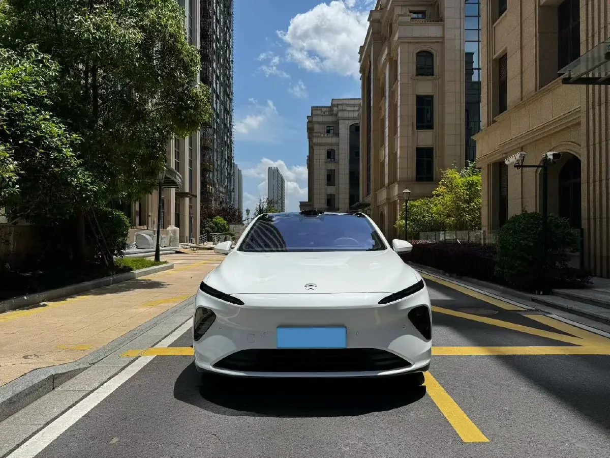 2024 NIO ET7 BEV 75KWH,autocango,china used car exporter,china ev exporter,chinese used car exporter,chinese used ev exporter