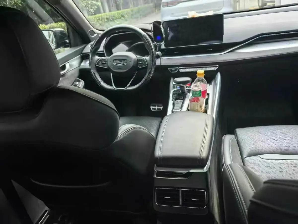 2024 Geely Preface 2.0T 190HP L4 7DCT,autocango,china used car exporter,china ev exporter,chinese used car exporter,chinese used ev exporter