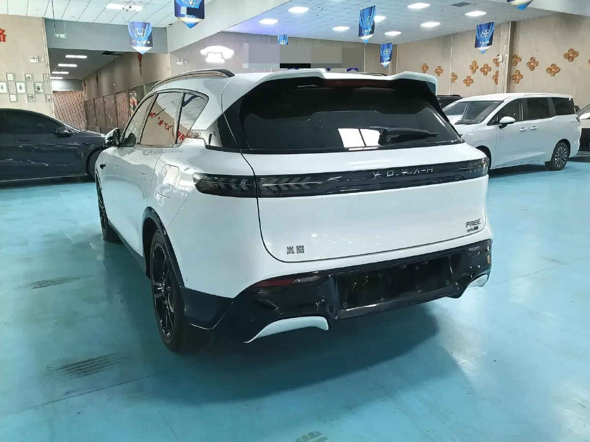 2025 Voyah FREE 1.5T 150HP L4 REEV 43KWH,autocango,china used car exporter,china ev exporter,chinese used car exporter,chinese used ev exporter