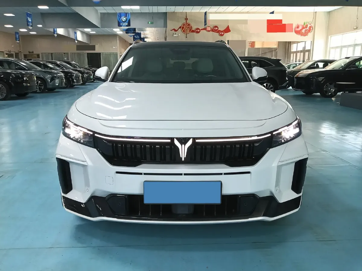 2025 Voyah FREE 1.5T 150HP L4 REEV 43KWH,autocango,china used car exporter,china ev exporter,chinese used car exporter,chinese used ev exporter