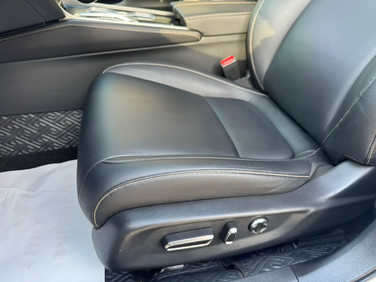 2022 Honda Accord 2.0L 146HP L4 E-CVT Hybrid,autocango,china used car exporter,china ev exporter,chinese used car exporter,chinese used ev exporter