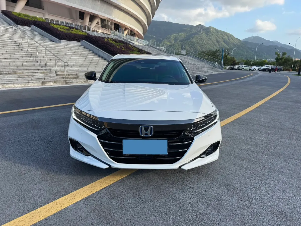 2022 Honda Accord 2.0L 146HP L4 E-CVT Hybrid,autocango,china used car exporter,china ev exporter,chinese used car exporter,chinese used ev exporter