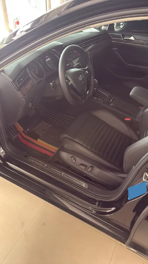 2018 Volkswagen Magotan 1.8T 180HP L4 7DCT,autocango,china used car exporter,china ev exporter,chinese used car exporter,chinese used ev exporter