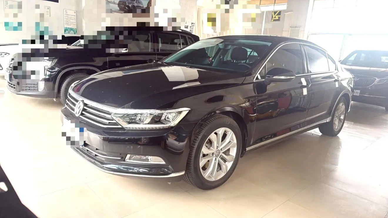 2018 Volkswagen Magotan 1.8T 180HP L4 7DCT,autocango,china used car exporter,china ev exporter,chinese used car exporter,chinese used ev exporter