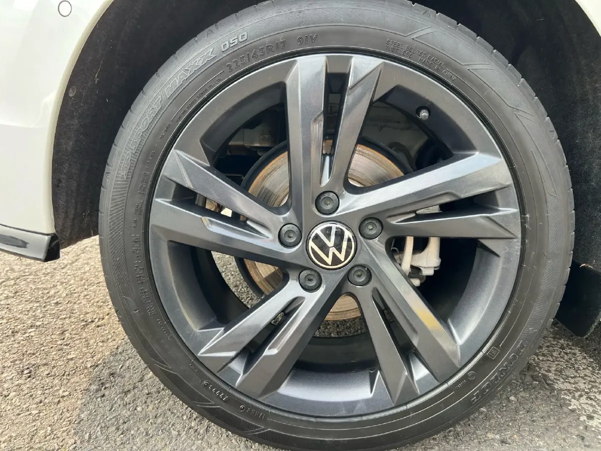 2023 Volkswagen Golf 1.4T 150HP L4 7DCT,autocango,china used car exporter,china ev exporter,chinese used car exporter,chinese used ev exporter