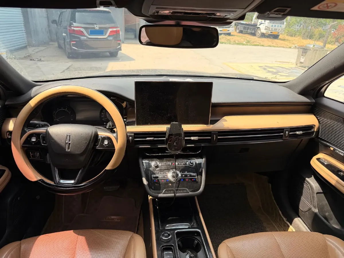 2020 Lincoln Corsair 2.0T 245HP L4 8AT,autocango,china used car exporter,china ev exporter,chinese used car exporter,chinese used ev exporter