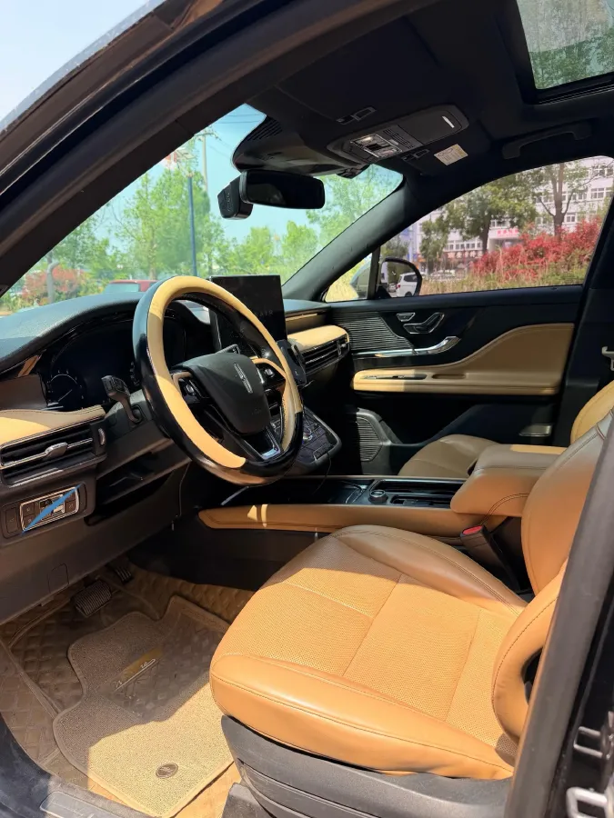 2020 Lincoln Corsair 2.0T 245HP L4 8AT,autocango,china used car exporter,china ev exporter,chinese used car exporter,chinese used ev exporter