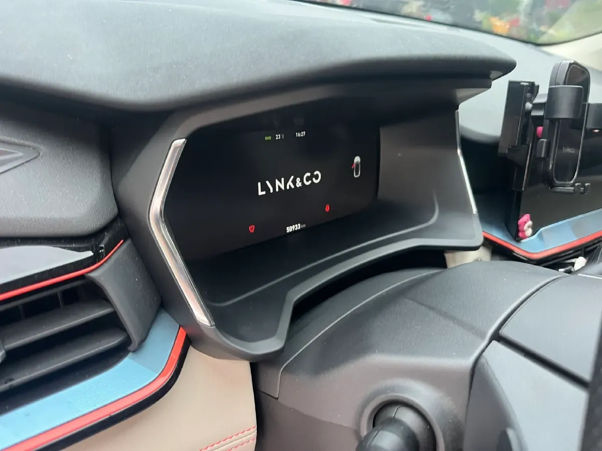 2020 LYNK&CO 06 1.5T 177HP L3 7DCT,autocango,china used car exporter,china ev exporter,chinese used car exporter,chinese used ev exporter