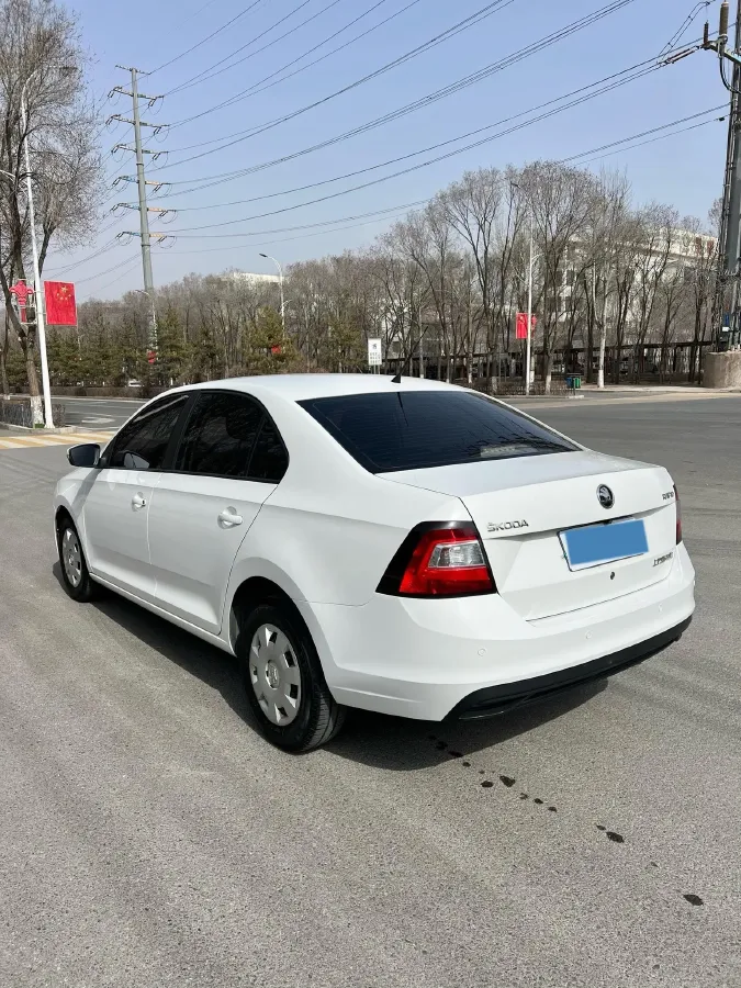 2018 Skoda Rapid 1.4L 90HP L4 5MT,autocango,china used car exporter,china ev exporter,chinese used car exporter,chinese used ev exporter