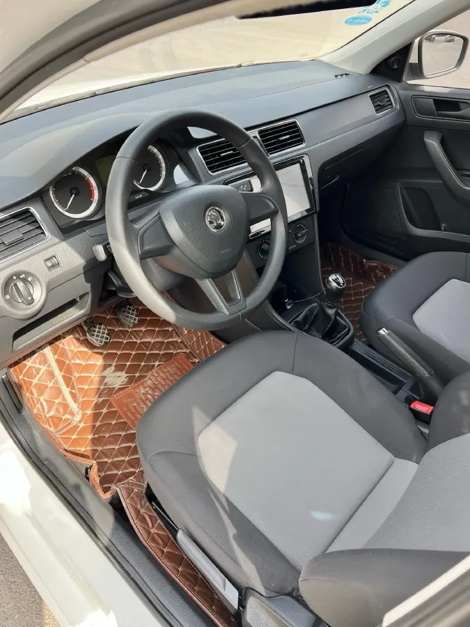 2018 Skoda Rapid 1.4L 90HP L4 5MT,autocango,china used car exporter,china ev exporter,chinese used car exporter,chinese used ev exporter