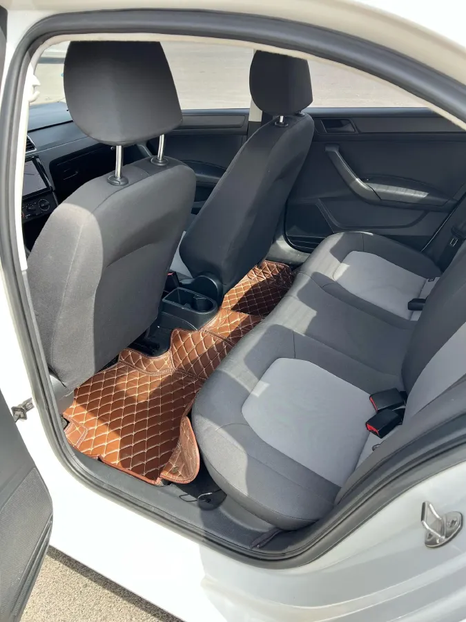 2018 Skoda Rapid 1.4L 90HP L4 5MT,autocango,china used car exporter,china ev exporter,chinese used car exporter,chinese used ev exporter
