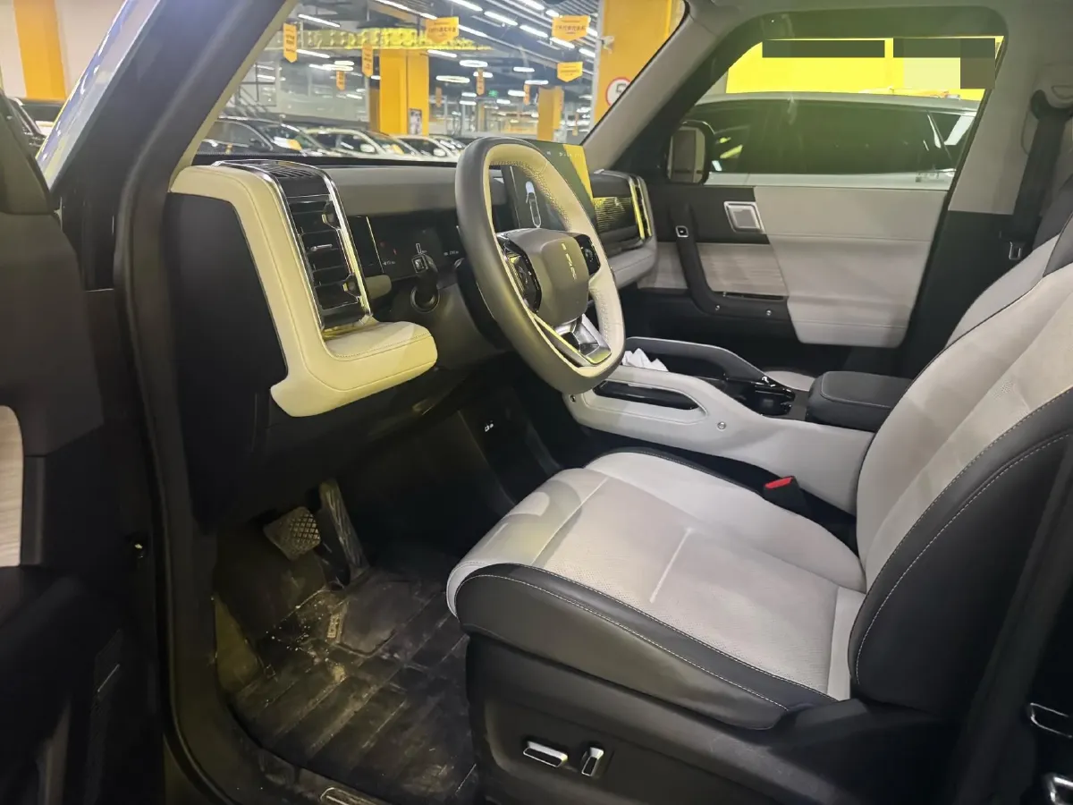2024 JMC DaDao 2.3T 245HP L4 8AT,autocango,china used car exporter,china ev exporter,chinese used car exporter,chinese used ev exporter