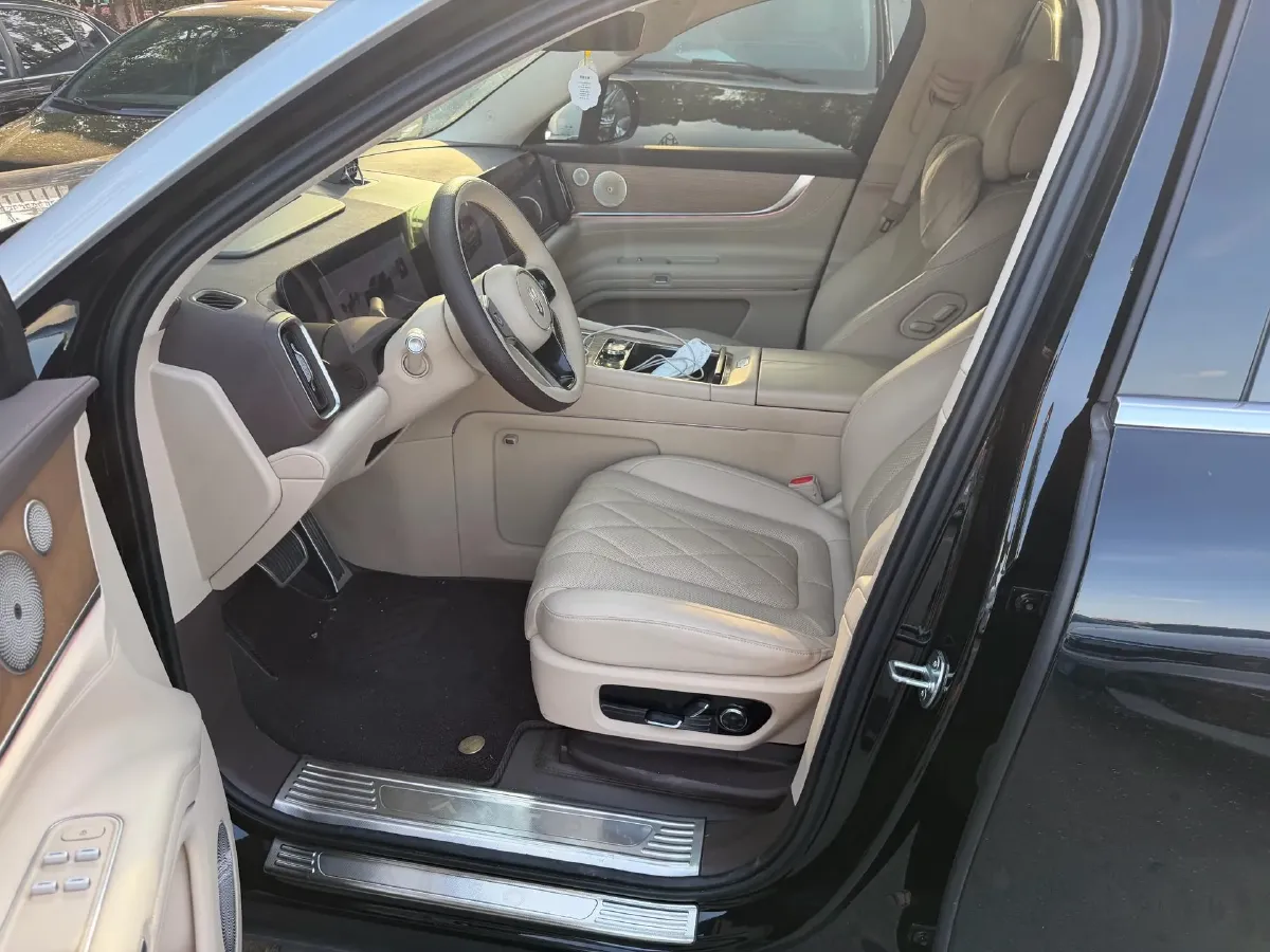 2024 HIMA AITO M9 1.5T 152HP L4 REEV 52KWH,autocango,china used car exporter,china ev exporter,chinese used car exporter,chinese used ev exporter