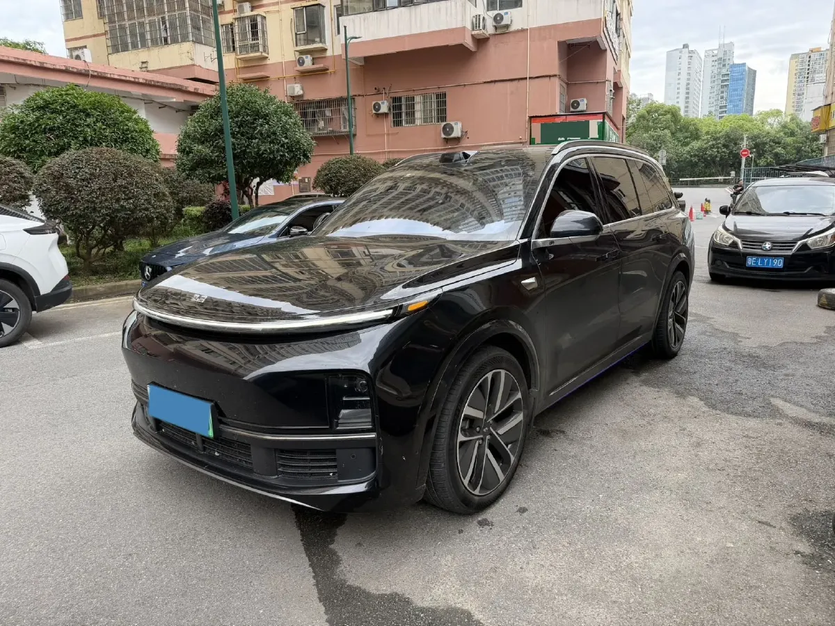2022 Li L9 Range Extended 154HP REEV 42.6KWH,autocango,china used car exporter,china ev exporter,chinese used car exporter,chinese used ev exporter