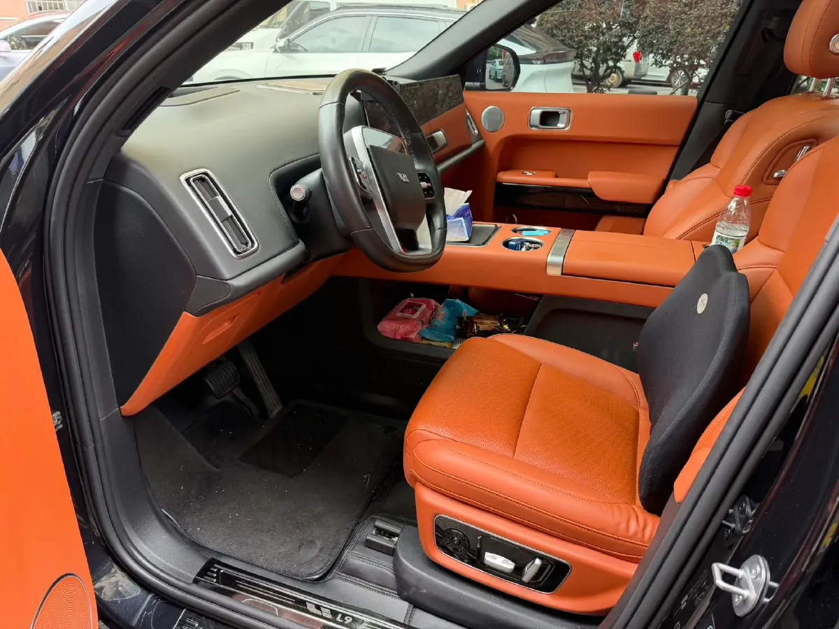 2022 Li L9 Range Extended 154HP REEV 42.6KWH,autocango,china used car exporter,china ev exporter,chinese used car exporter,chinese used ev exporter