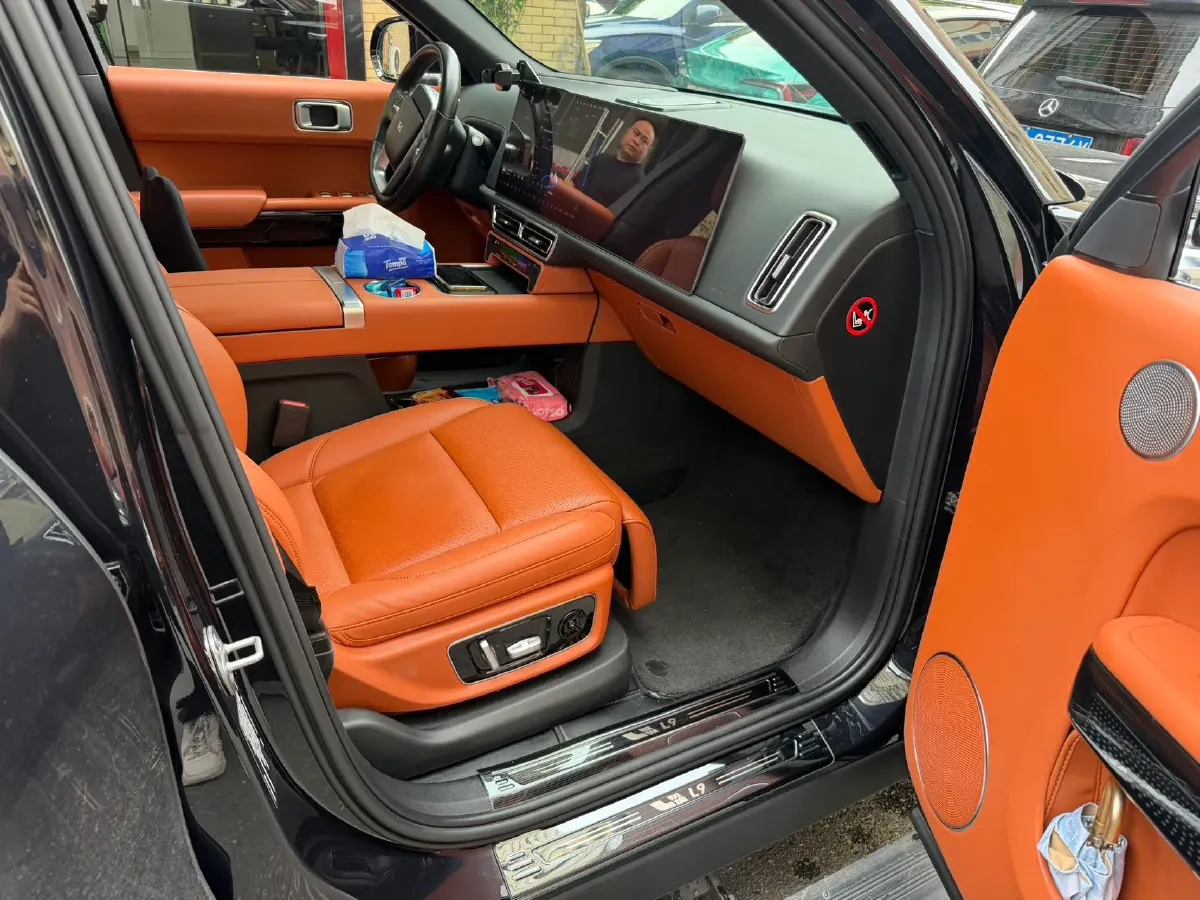 2022 Li L9 Range Extended 154HP REEV 42.6KWH,autocango,china used car exporter,china ev exporter,chinese used car exporter,chinese used ev exporter