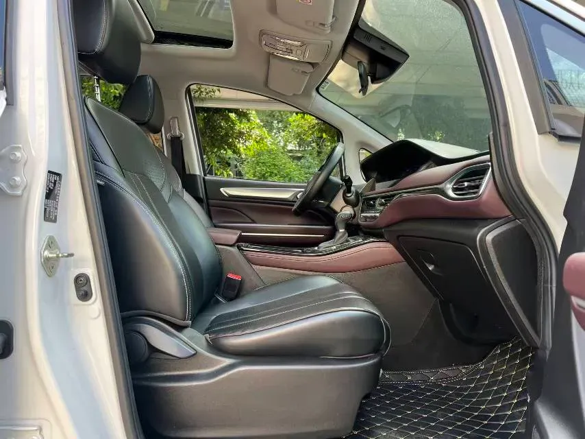 2023 GAC Trumpchi M6 1.5T 177HP L4 7DCT,autocango,china used car exporter,china ev exporter,chinese used car exporter,chinese used ev exporter