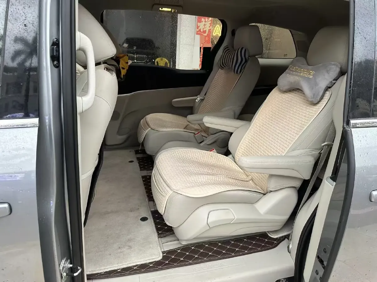 2022 Buick GL8 2.0T 237HP L4 9AT,autocango,china used car exporter,china ev exporter,chinese used car exporter,chinese used ev exporter