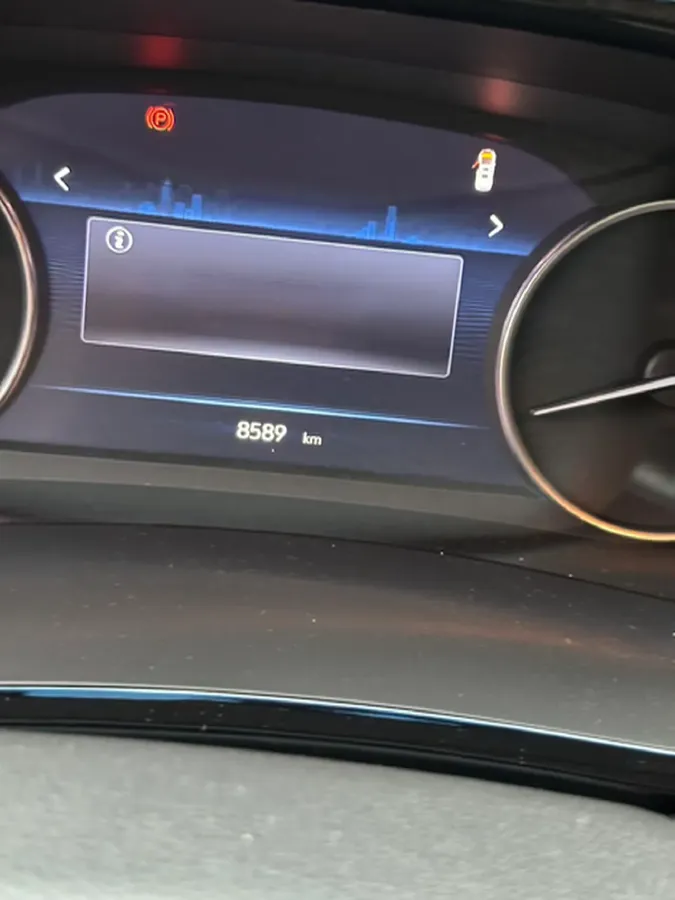 2022 Buick GL8 2.0T 237HP L4 9AT,autocango,china used car exporter,china ev exporter,chinese used car exporter,chinese used ev exporter