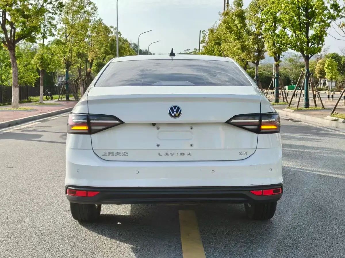 2023 Volkswagen Lavida 1.5L 110HP L4 6AT,autocango,china used car exporter,china ev exporter,chinese used car exporter,chinese used ev exporter