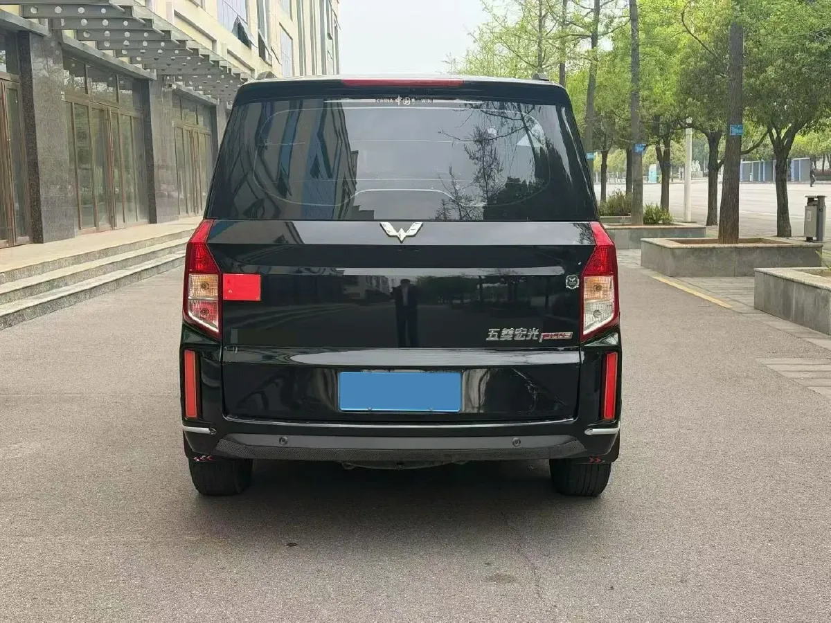 2019 WuLing HongGuang Plus 1.5T 147HP L4 6MT,autocango,china used car exporter,china ev exporter,chinese used car exporter,chinese used ev exporter