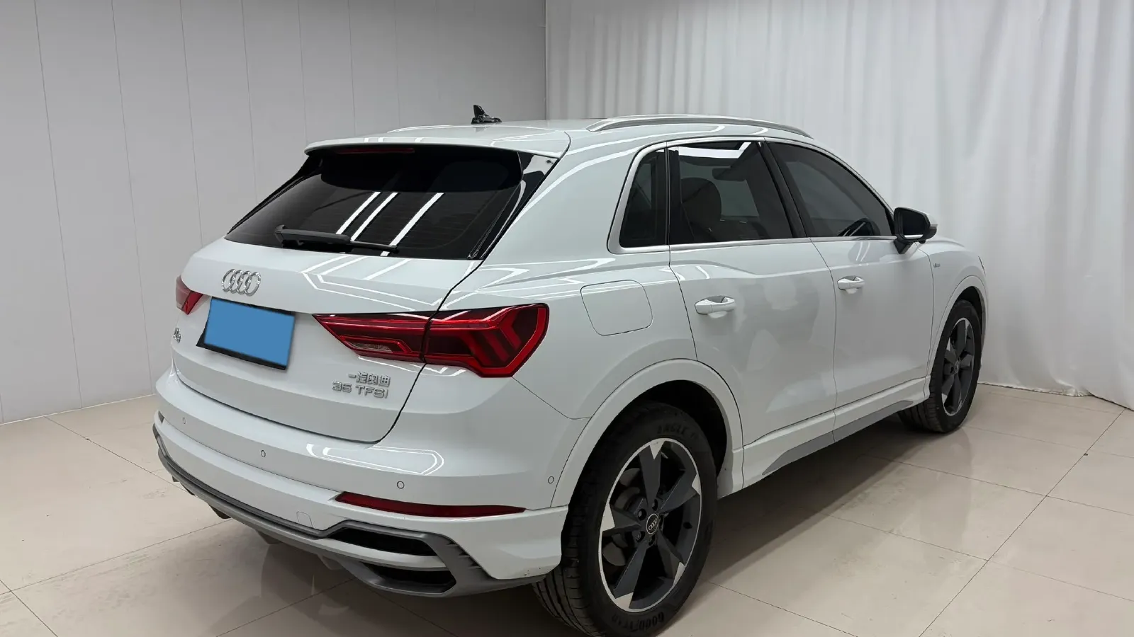 2022 Audi Q3 1.4T 150HP L4 7DCT,autocango,china used car exporter,china ev exporter,chinese used car exporter,chinese used ev exporter